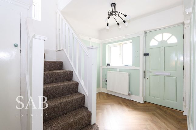 74 Eastmead Avenue, Greenford photo 4