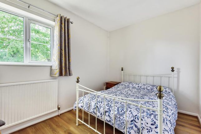 Flat for sale in Mere Road, Upper Wolvecote, North Oxford