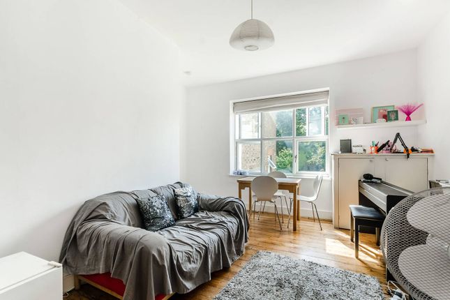 Thumbnail Flat to rent in Palace Road, Tulse Hill, London