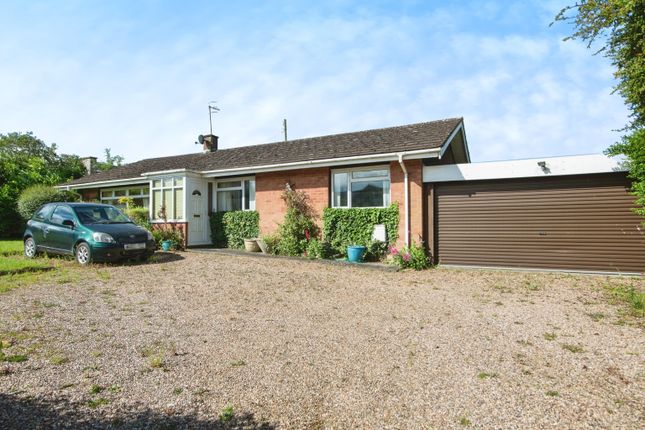 Thumbnail Bungalow for sale in Withybed Lane, Inkberrow, Worcester, Worcestershire
