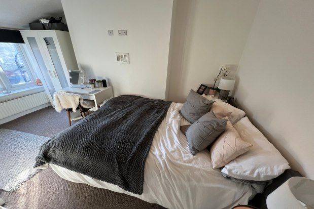 Property to rent in Hope Drive, Nottingham