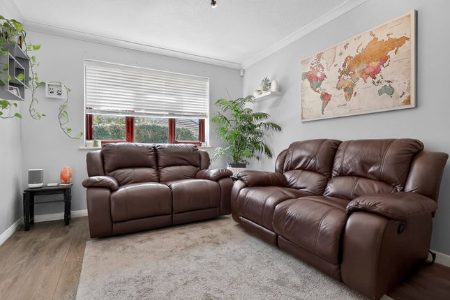 17, Midsummer Meadow, Southend-on-sea photo 2