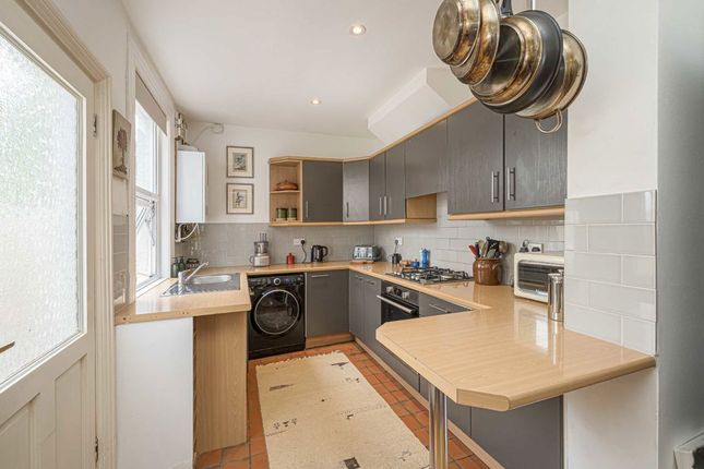 Hampden Road, Kingston Upon Thames photo 3