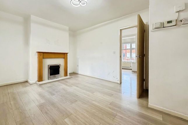 49, Irlam Avenue, Manchester photo 5