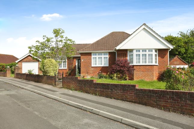 Thumbnail Bungalow for sale in Lime Avenue, Southampton, Hampshire