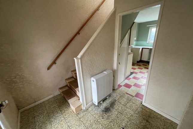 3-bed house on 18, Channells Lane, Horton, £225,000