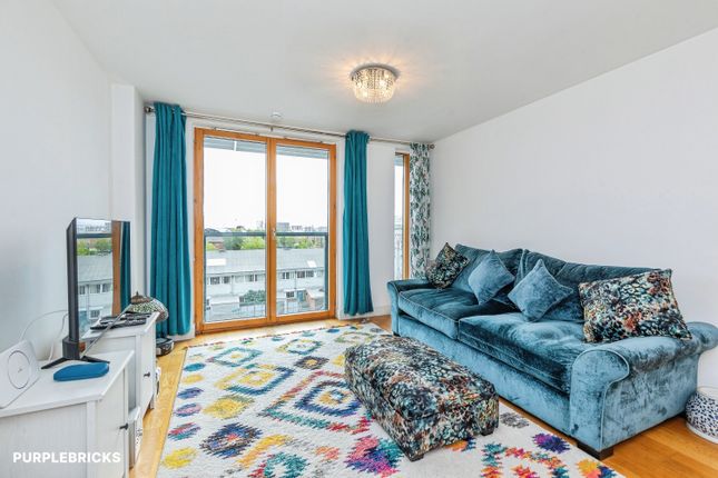 Apartment 35/The Wharf, Dock Head Road, Chatham photo 3