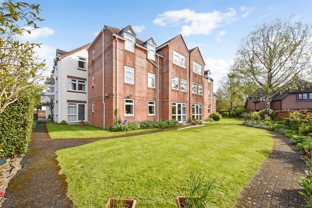 Thumbnail Flat for sale in Mulberry Mead, Whitchurch