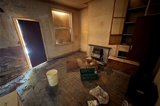 22, Coldcotes Avenue, West Yorkshire photo 4