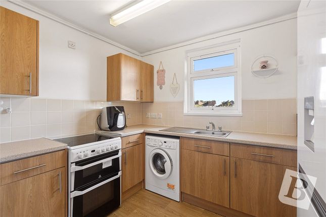 Prospect Place, Collier Row photo 2