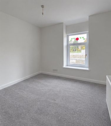105 High Street, Merthyr Tydfil photo 5