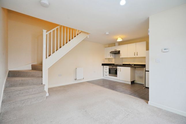 4, Glasgow Close, Swadlincote photo 2