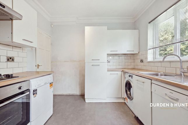 167 Prospect Road, Woodford Green photo 4