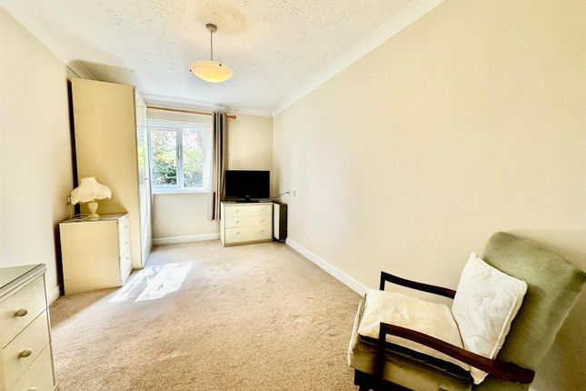 12, Beechwood, Tabley Road, Knutsford photo 4
