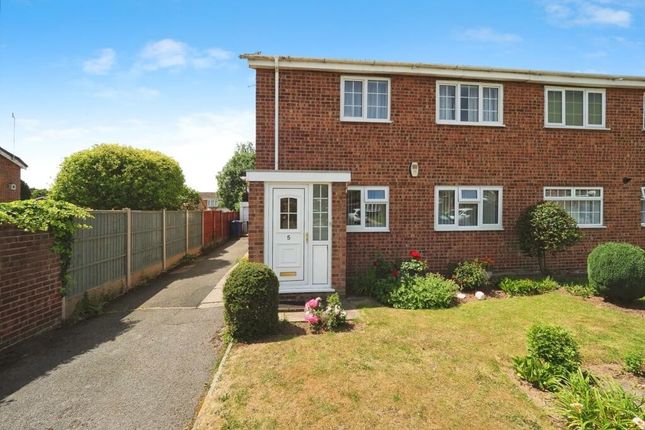 2-bed flat on 5, Mayfield Road, BURTON-ON-TRENT, £100,000