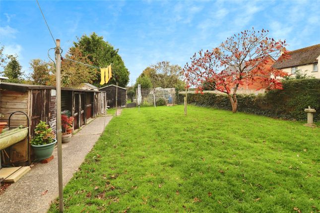2, Elmlea Avenue, Barnstaple photo 2