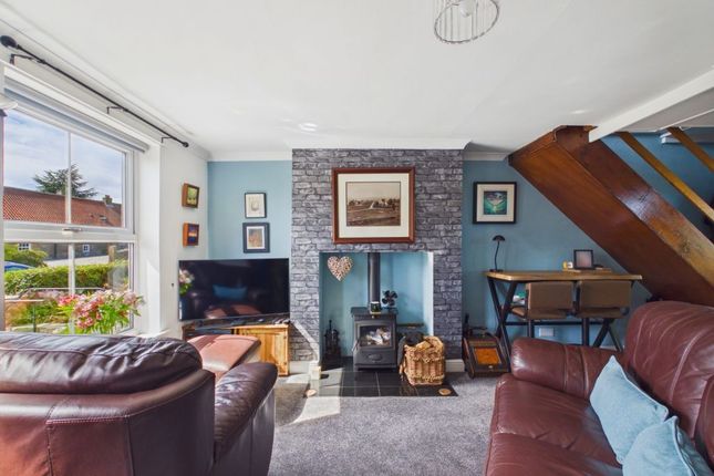Hedgehog Cottage, 6 Bartons Row, Whitby photo 2