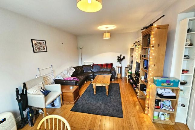 5 Brincliffe Court,, Nether Edge Road, Sheffield photo 2