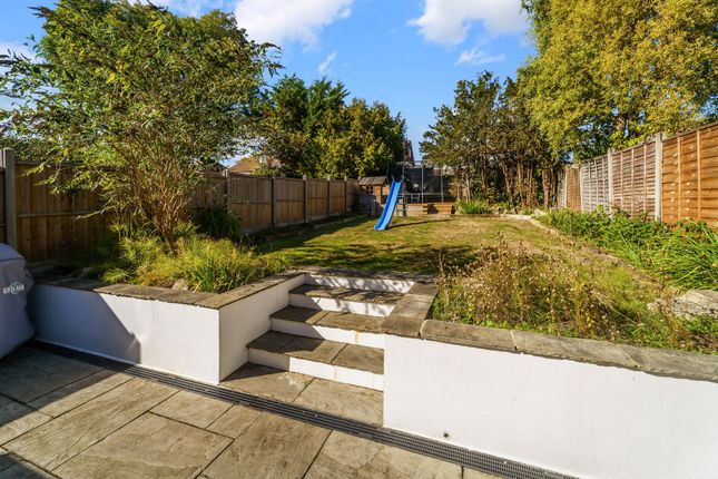 65 Alexandra Drive, Surbiton photo 3