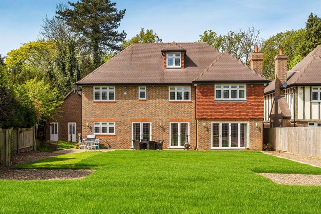 Detached house to rent in Westhall Road, Warlingham
