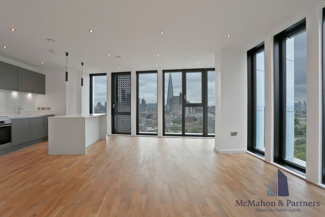 Thumbnail Flat to rent in 87B Newington Causeway, Elephant And Castle, London, Surrey