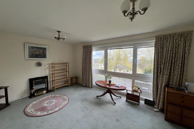 Flat to rent in Graham Road, Malvern