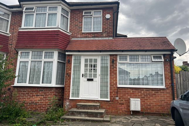 Thumbnail Semi-detached house to rent in Crowshott Avenue, Stanmore