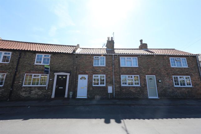 Thumbnail Terraced house for sale in Kirk Road, Preston, Hull