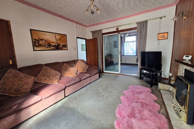 382, Heol Las Close, Swansea photo 2