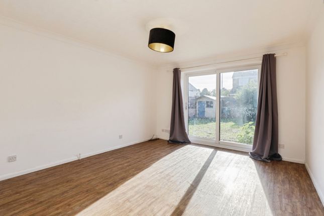 7, Thorpe Drive, Norfolk photo 4