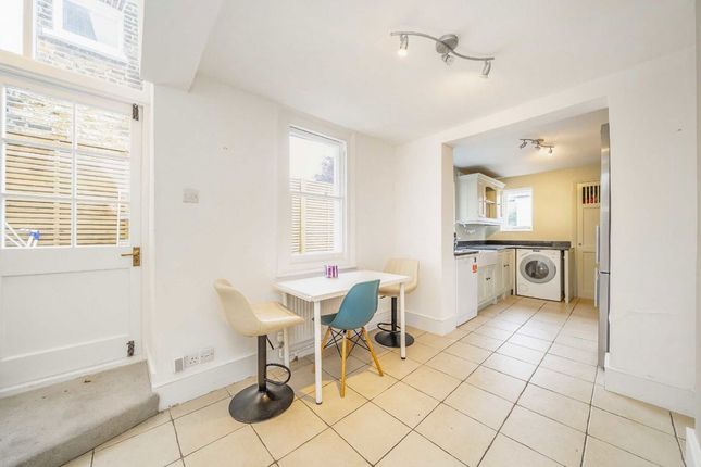 3, Hearne Road, London photo 3