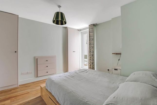10, Mosslea Road, Penge photo 4