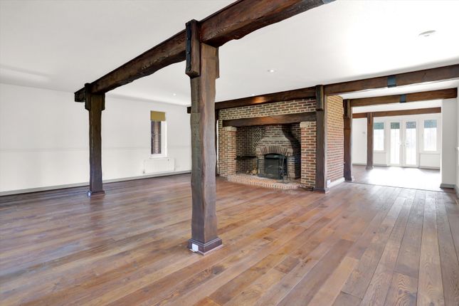 16, Fairmile Avenue, Cobham photo 4
