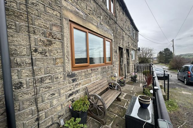 4, Higher Springhead, Keighley photo 3