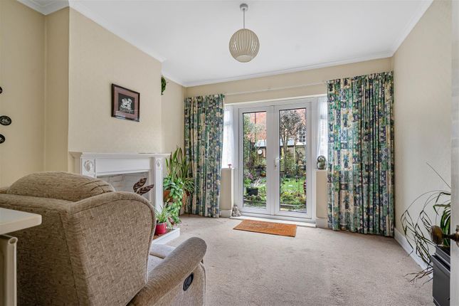4, Hardman Road, Kingston Upon Thames photo 3