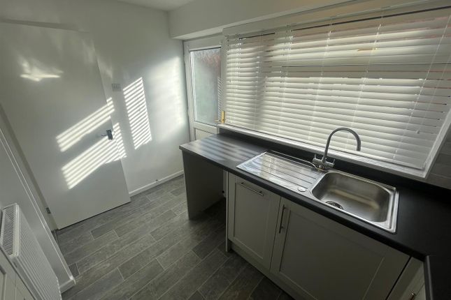 7, Wyebank Way, Chepstow photo 4