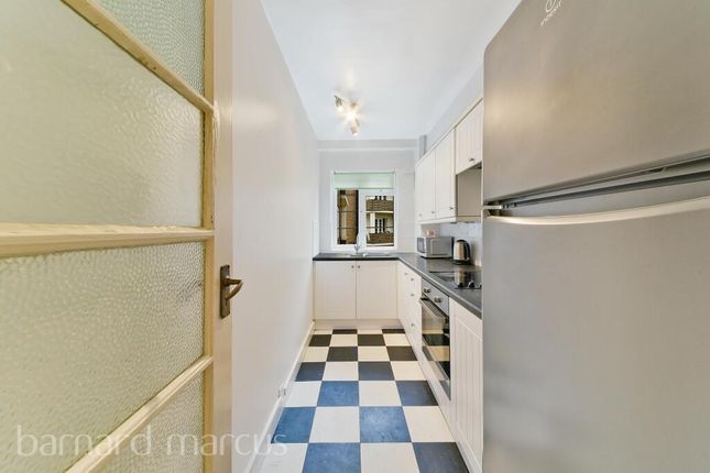 109, Chiswick Village, London photo 4