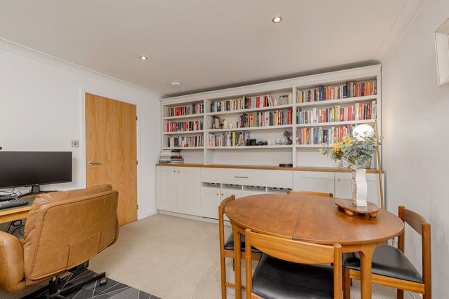 3 (flat 1), Powderhall Rigg, Canonmills, Edinburgh photo 4