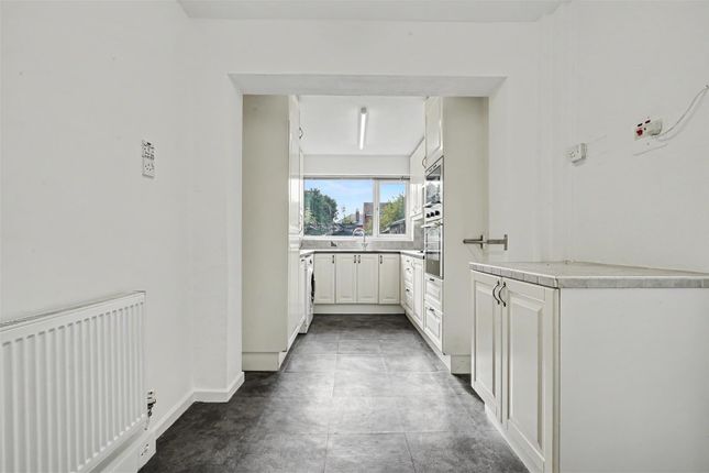 19, Kennedy Avenue, Nottingham photo 3