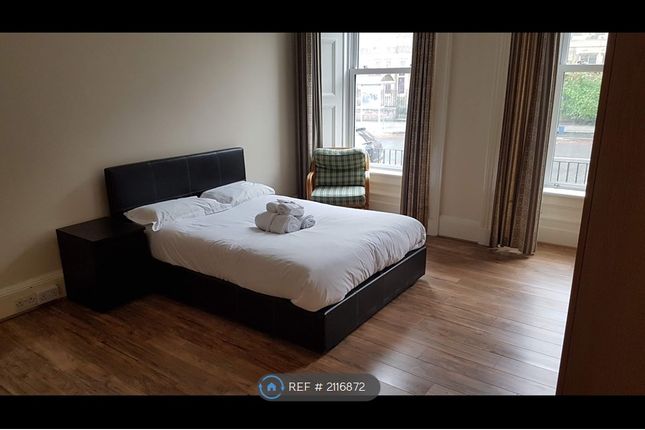 Thumbnail Flat to rent in East Preston Street, Edinburgh