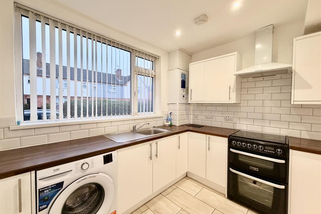 25, Burleigh Road, Loughborough photo 2