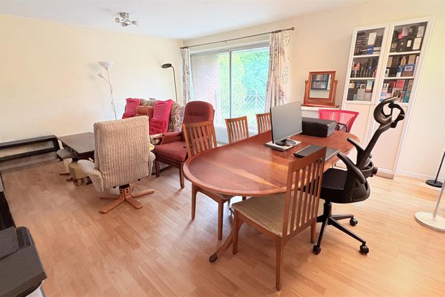 Flat 6, Edward Court, Birmingham photo 2