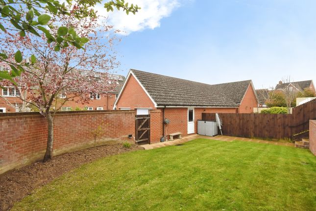 36, Burgattes Road, Dunmow photo 3