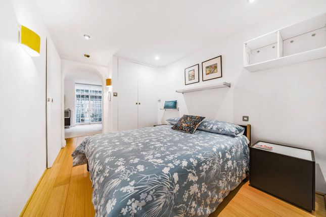 Flat to rent in Chelsea Manor Street, Chelsea, London