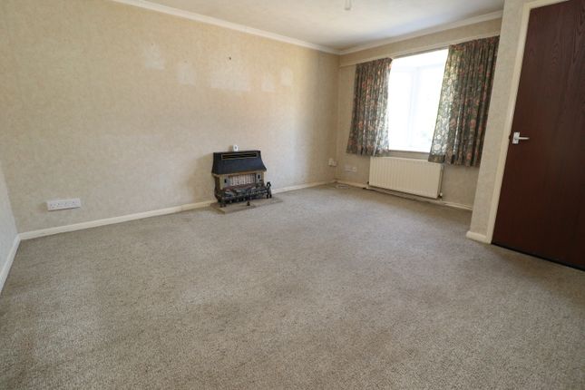 66, Marjorie Avenue, Lincoln photo 3