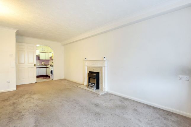 Flat 5, Ashby Grange, 11, Stafford Road, Wallington photo 3