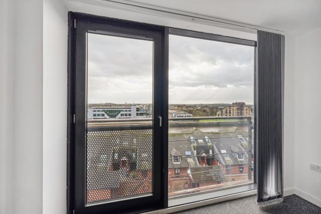 Lancefield Quay, Glasgow photo 4