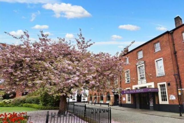 1 Bedroom Flat in BL1 1AS