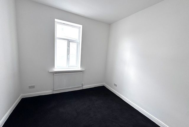 69, Blackpool photo 4