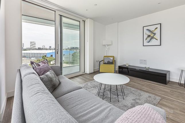 Thumbnail Flat for sale in Distel Apartments, Greenwich